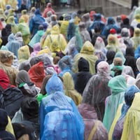 Relaxdays jednokratna kišna kabanica s kapuljačom, pakiranje od 20 komada, unisex veličina za odrasle, prozirna, hitna kabanica 5