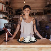 Relaxdays okrúhly servírovací podnos 2 ks, Ø 45 cm, protišmykový povrch, čašnícky podnos do gastronómie, čierny 2