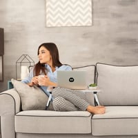 Relaxdays Laptopasztal Ágyhoz és Kanapéhoz, 26 x 63 x 40 cm, Összecsukható Ágytálca, MDF és Vas, Natúr 3