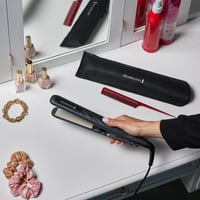 Placă de îndreptat părul Remington S3500 Ceramic Straight – Protecție anti-statică 4x, înveliș ceramic cu turmalină, negru 6