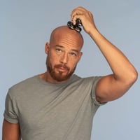 Aparat de ras electric pentru cap Remington XR1501 pentru bărbați, litiu, 5 capete de ras, max. 0,2 mm, cameră pentru colectarea părului, trimmer pentru detalii, negru 5
