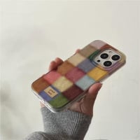 Puzdro Reownest pre iPhone 13 / iPhone 14, roztomilý estetický dizajn s farebným kockovaným vzorom, nárazuvzdorný silikónový zadný kryt odolný voči poškriabaniu pre dievčatá a ženy – farebné 7
