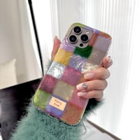 Puzdro Reownest pre iPhone 13 / iPhone 14, roztomilý estetický dizajn s farebným kockovaným vzorom, nárazuvzdorný silikónový zadný kryt odolný voči poškriabaniu pre dievčatá a ženy – farebné 5