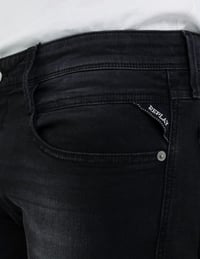 Pánske džínsy Replay Anbass v slim fit strihu s elastickým materiálom Comfort Stretch, tmavosivé (097), veľkosť 38W/34L 6
