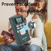Retekess PR13 Elemes FM Rádió Fejhallgatóval, Digitális Órával és Csipesszel, Sztereó Vevőkészülék Ideális Találkozókhoz, Idegenvezetéshez é 2