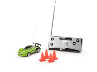RC autíčko na diaľkové ovládanie Revell Control Mini Racer I v mierke 1:43, zelené, pre použitie v interiéri aj exteriéri, pre deti 3
