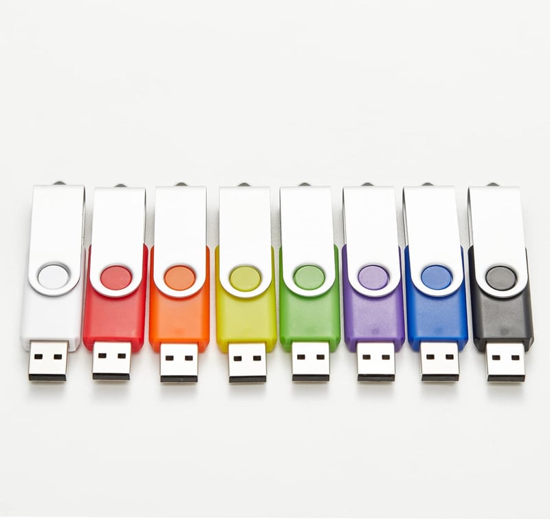 REWBOAT 20db 4GB USB Pendrive Csomag - 5 Véletlenszerű Színben, Fém Forgó Kialakítás, Vízálló, USB 2.0 Memória Stick, Univerzális Kompatibil