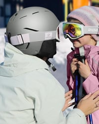RIOROO Sísisak Védőszemüveggel, Állítható Szellőzéssel, Uniszex Snowboard Sisak 7
