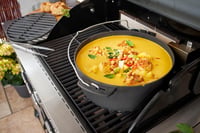Liatinový hrniec RÖSLE Dutch Oven 28 cm, čierny, s pokrievkou – pokrievka sa dá použiť aj ako panvica 3