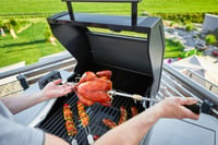 RÖSLE Prémiový otočný ražeň pre BBQ stanice – kompatibilný s grilmi Videro G2/G3 a Magnum G3 2