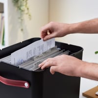 Cutie de arhivare Rotho MYPAPER, organizator documente din plastic, negru, 40x29x29,8 cm, 27 litri, suport pentru dosare 3
