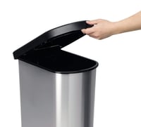 Odpadkový kôš s pedálom Rotho Paso, 50 litrov, s vekom, na triedený odpad, plast bez obsahu BPA, strieborná metalíza, 44x29x67 cm 7