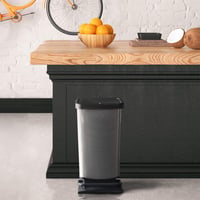 Odpadkový kôš s pedálom Rotho Paso s vekom, 40 l, antracitový, plast bez BPA, 35,3 x 29,5 x 67,6 cm 2