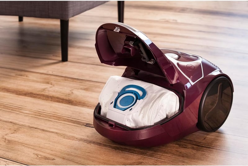 Rowenta Compact Power függőleges porszívó táskával, 3AAA