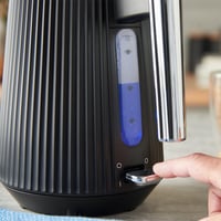 Russell Hobbs Brontë Black 1.7L Elektromos Vízforraló 2400W Rozsdamentes 4