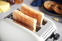 Russell Hobbs Colours Plus 2 szeletes kenyérpirító krém rozsdamentes acél extra széles nyílásokkal 8