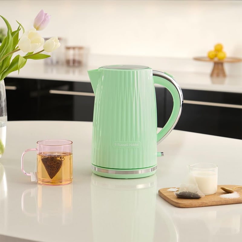 Russell Hobbs Eden Pistácia Vízforraló 1.7L 2400W Rozsdamentes Acél