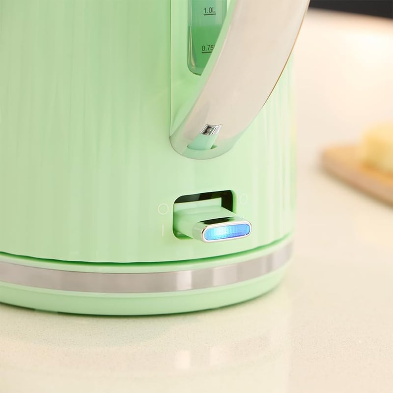Russell Hobbs Eden Pistácia Vízforraló 1.7L 2400W Rozsdamentes Acél