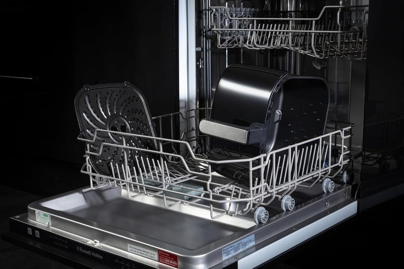 Russell Hobbs Grill Lap SatisFry 8L Légfriteuzhez Gumilábakkal Mosogatógépben Mosható