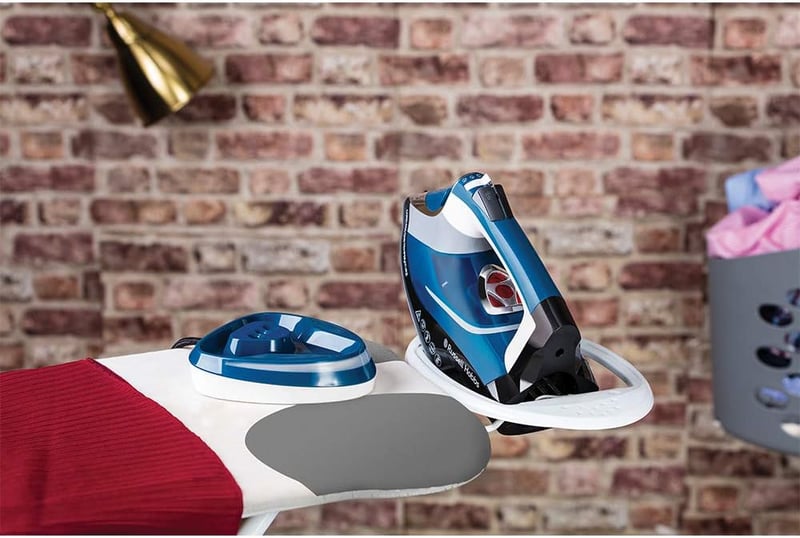 Russell Hobbs One Temperature Vízforraló Egyszerű Kezelésű