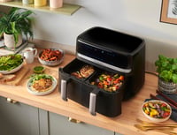 Teplovzdušná fritéza Russell Hobbs Satisfry 27681-56 s dvojitým košom 9 l — chybná, na náhradné diely: nejde zapnúť (stav: pozri 2. obrázok) 11