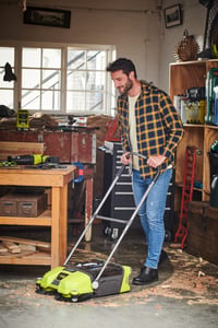 RYOBI R18SW3 akkumulátoros seprőgép 18V - 53 cm söprési szélesség, 17 literes gyűjtőtartály, akkumulátor nélkül 3