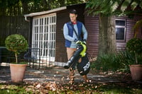 Aspirator, suflantă și tocător de frunze electric 3 în 1 RYOBI RBV3000CESV, cu sac de colectare impermeabil de 45 de litri, pentru terase și grădini mari 5