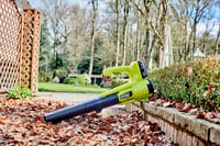 Akumulátorový fúkač lístia RYOBI RY18BLA-140 18V ONE+ – rýchlosť vzduchu 245 km/h, vrátane 4,0 Ah batérie a nabíjačky, prevádzková doba 24 minút, ľahký a kompaktný dizajn 6