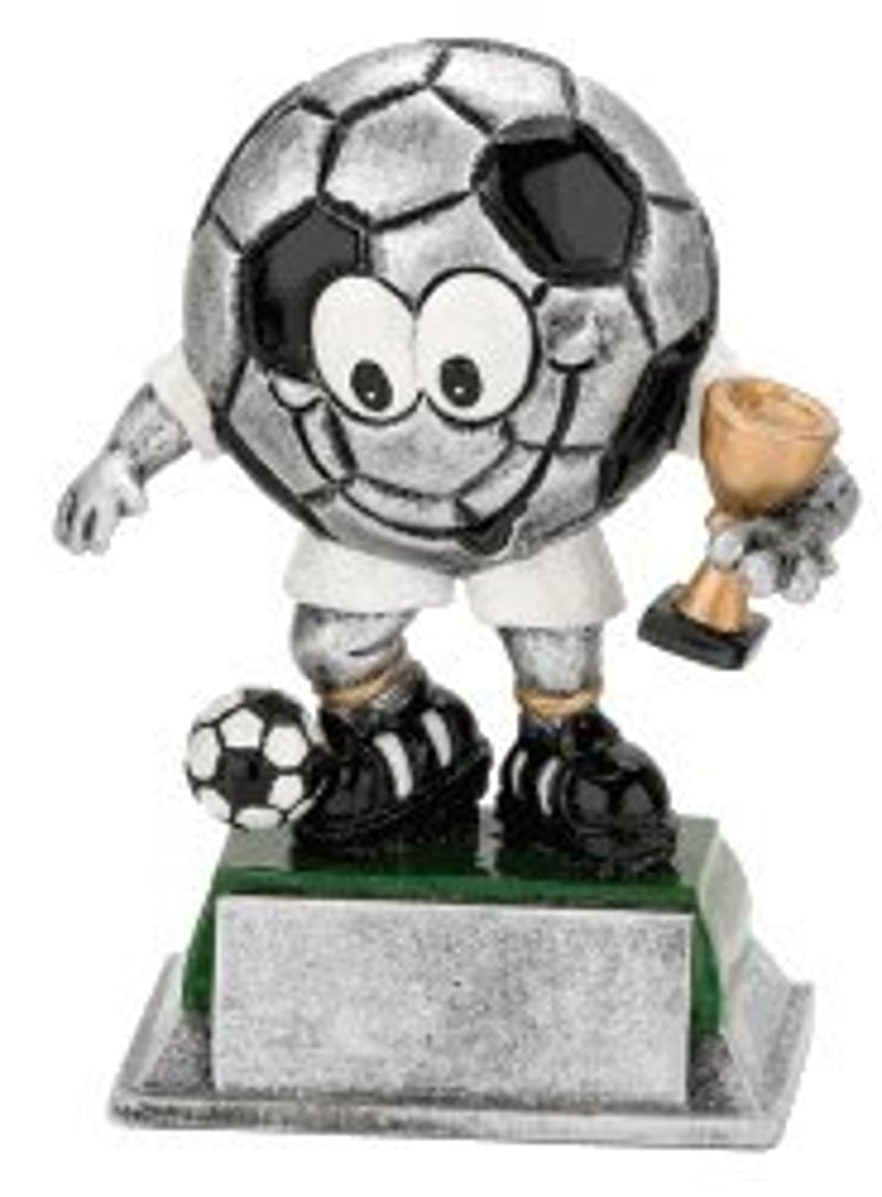 S.B.J Sportland futbalová trofej, športová figúrka 12 cm, živica, dizajn futbalovej lopty, darček, putovná cena, futbalový pohár, ocenenie