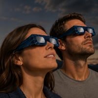 Ochelari pentru eclipsă solară SAFE ECLIPSE, pachet de 2/6/12/50 bucăți, ramă de 45 mm, adaptabili peste ochelari cu dioptrii, certificați EN ISO 12312-2:2015, marcați CE, Hyper Drive 8