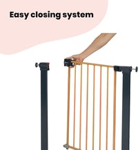 Safety 1st Easy Close Metal biztonsági kapu lépcsőhöz, 73-80 cm (max. 108 cm), fúrás nélküli, egykezes zárás, dupla biztosítás, fa hatású 2