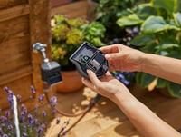 Sajnos a termék leírása túl általános ahhoz, hogy megfelelő magyar címet készíthessek. A "Gardena" csak a brand neve, de hiányzik a termék t - Single, Irrigation control flex 5