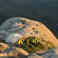Dvojplášťový stan Salewa Litetrek III – ľahký turistický stan pre tri osoby 2