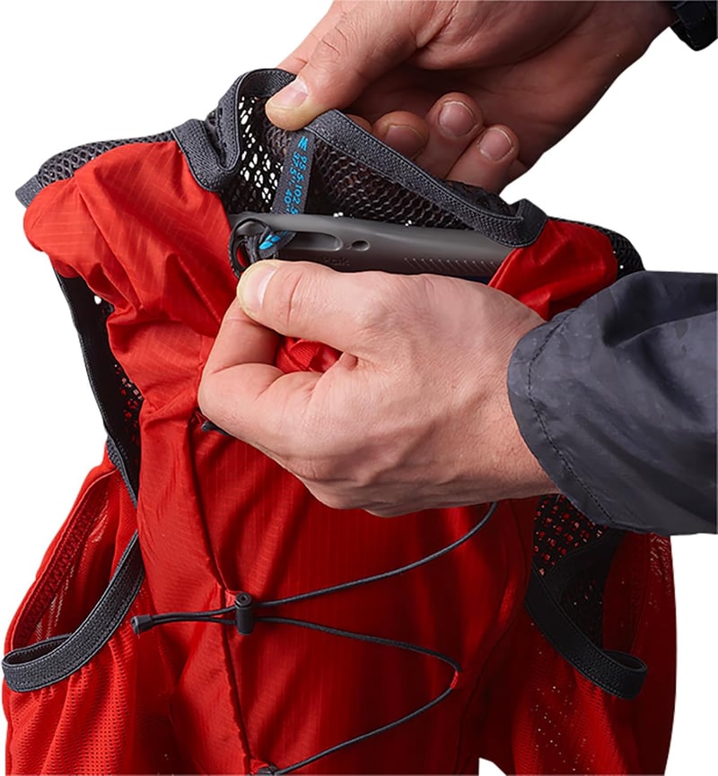 Salomon 2L Soft Reservoir Hidratációs Hátizsák Kék - Magas Áramlási Sebesség