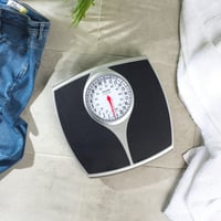 Mechanická osobná váha Salter 148 BKSVDR Speedo – analógový displej, kovová platforma, max. 136 kg, čierno-strieborná, bez batérií 3