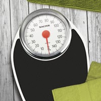 Mechanická osobná váha Salter 195 WHKR v medicínskom štýle – bielo-čierna, nosnosť 150 kg, analógová stupnica, kovová platforma, bez batérií 7