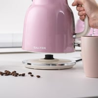 Salter Retro 1,7L Vízforraló 3kW Vezeték Nélküli Rózsaszín Szűrővel 6