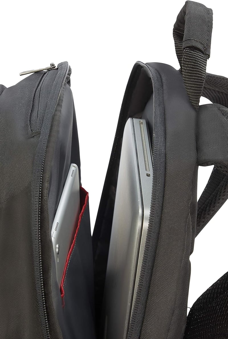 Samsonite Guardit 2.0 Laptop Hátizsák 15.6 Colos Notebook Táska 22.5L Fekete Unisex Számítógép Hátizsák Iskolai Munkába