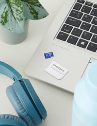 Samsung Pro Plus 512GB microSD kártya SD adapterrel, mobil játékokhoz, 180MB/s olvasás - 512 GB, Pro Plus 2