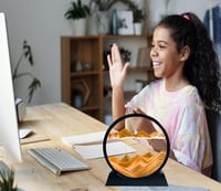 SANDCLE Mozgó Homokképek Kerek Üvegkeretben 18cm Sárga Asztali Dekoráció 5