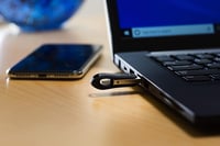 SanDisk iXpand Go 128GB iPhone iPad pendrive USB-C - 128 GB, iXpand Go 5