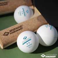 Stolnotenisový set Schildkröt Donic Persson 500 – 2 rakety s korkovou rúčkou, 3 dvojhviezdičkové loptičky, v puzdre, kompletné vybavenie 4