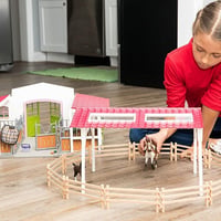 Schleich Horse Club 42344 Set za igru farma konja s figurama i konjima, komplet od 97 dijelova, za djecu od 5 godina i stariju 9