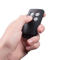 Telecomandă pentru porți SCS Sentinel FrenchControl cu 2 canale, gri - Rolling Code - 433 MHz - rază de acțiune 50 m - CR2032 - automatizare porți 3