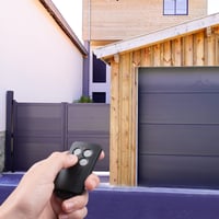 Telecomandă pentru porți SCS Sentinel FrenchControl cu 2 canale, gri - Rolling Code - 433 MHz - rază de acțiune 50 m - CR2032 - automatizare porți 5