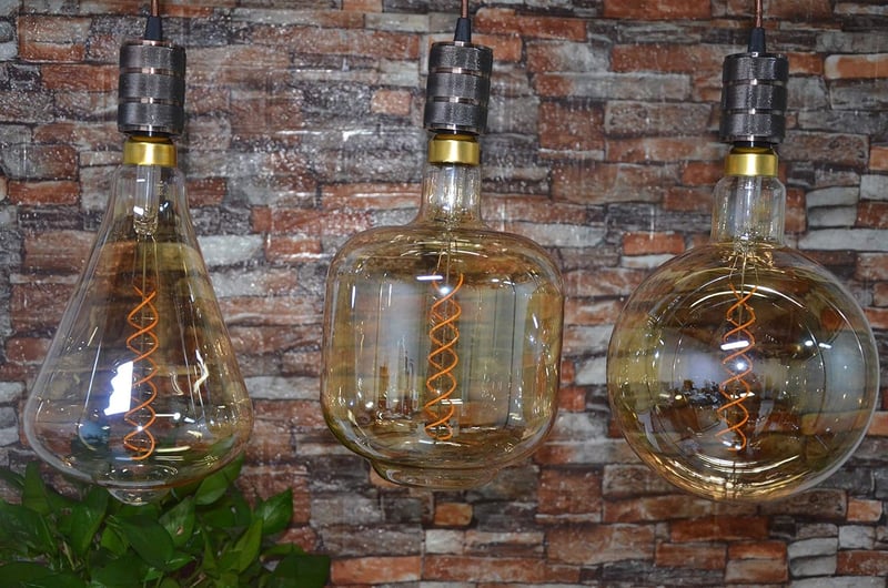 SD LUX G200SL Vintage LED Izzó 8W E27 Meleg Fehér Retro Edison Dekorációs Gömb