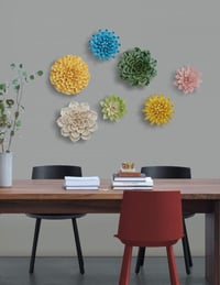 Decor de perete SEINHIJO cu floare ceramică 3D - galben - 19 cm 5