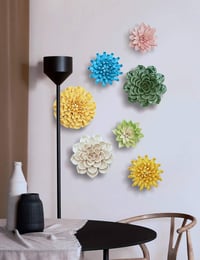 Decor de perete SEINHIJO cu floare ceramică 3D - galben - 19 cm 8