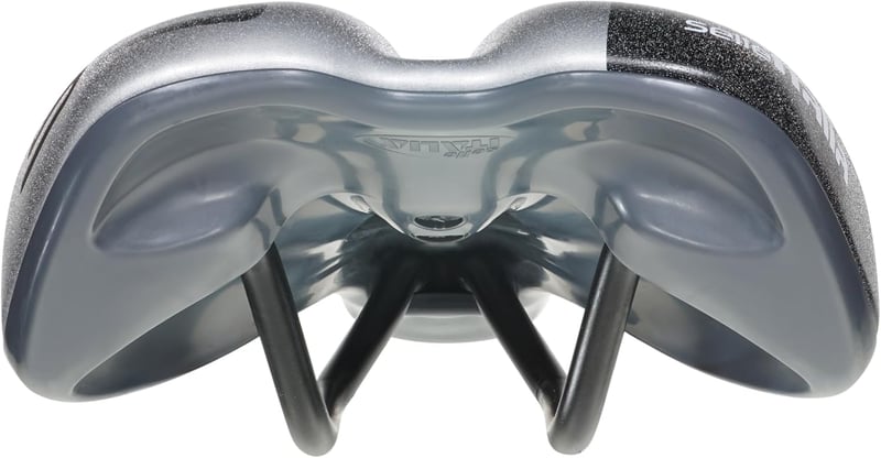 Selle Italia kerékpár nyereg - ergonomikus design és kényelmes ülés - S, Black