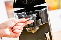 Senya elektromos teáskanna 1415W fekete, szűrővel laza tea és teafilter számára 4